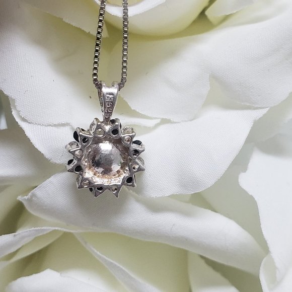 Elegant Pearl & Zircon Pendant Necklace in 925 Silver - Picture 4 of 5